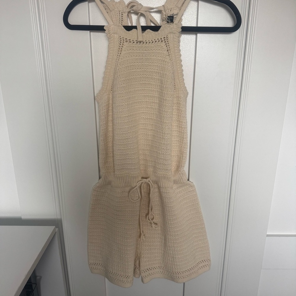 NWT Universal Thread Cream Crochet Sleeveless Romper Women’s Size XS - Picture 7 of 13